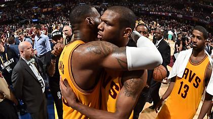 Μένει στους Καβαλίερς ο Τζόουνς