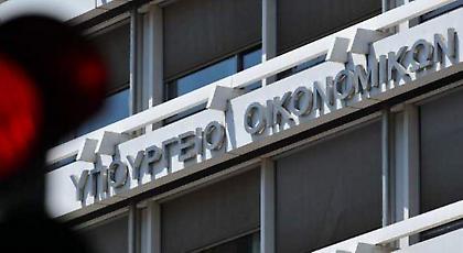 Τα χαμόγελα πάγωσαν στο ΥΠΟΙΚ: «Τρύπα» 513 εκατ. ευρώ στα έσοδα του Ιουλίου και στο βάθος «κόφτης»