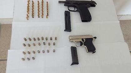 Πιστολέρο με δυο όπλα συνελήφθη στην Πρέβεζα