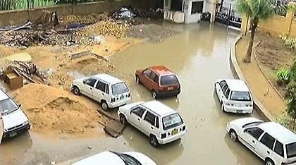 Πακιστάν: Τουλάχιστον 29 νεκροί και δεκάδες αγνοούμενοι από την κακοκαιρία