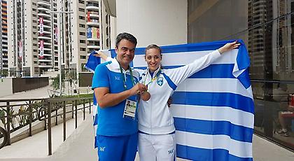 Έτσι υποδέχτηκαν την Κορακάκη στο Ολυμπιακό Χωριό (pics/video)