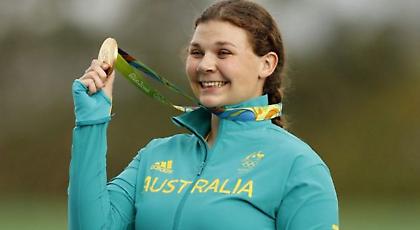 Νικήτρια η Σκίνερ στο τραπ γυναικών