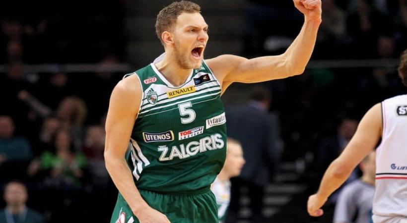 Στο δρόμο της ΑΕΚ ο Βένε (pic+video)