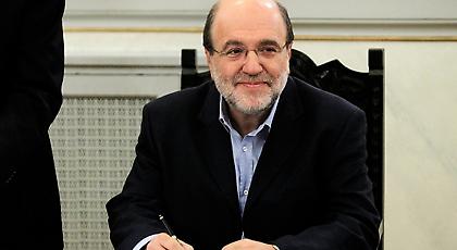 Αλεξιάδης: Βρέθηκαν 10 τόνοι λαθραίο οινόπνευμα και 20.000 «μαϊμού» προϊόντα