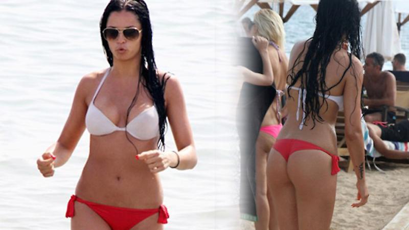 Η Δήμητρα Αλεξανδράκη πάει διακοπές και εσύ για... κρύο ντους (pics)