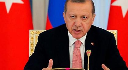 Ερντογάν σε πολίτες: Καταδώστε όσους στηρίζουν τον Γκιουλέν, είναι μικρόβια
