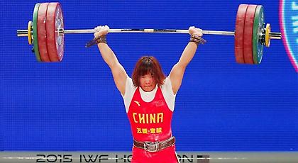 Κυρίαρχη η Ξιάνγκ στα 69 κιλά άρσης βαρών