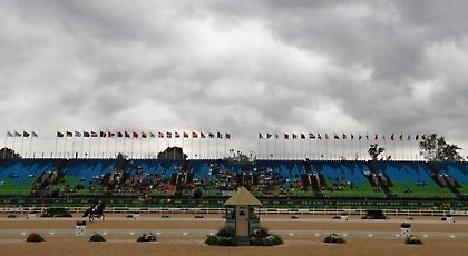 Δεύτερη σφαίρα στο Ολυμπιακό Κέντρο ιππασίας