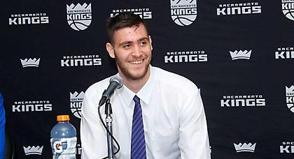 Ο Παπαγιάννης... πετάει (pics)