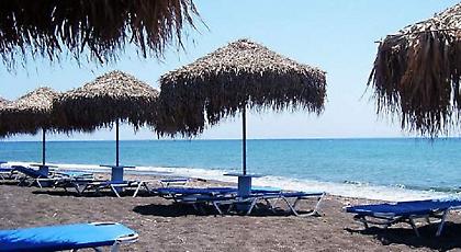 Ο Αρειος Πάγος έριξε «καμπάνα» 85.000 ευρώ σε επιχειρηματία για παράνομες ξαπλώστρες