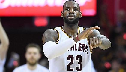 Για πάντα στο Κλίβελαντ ο Λεμπρόν!