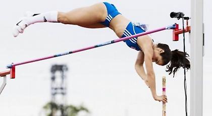 Βρήκε τα κοντάρια της η Στεφανίδη