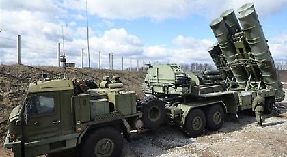 Η Ρωσία έστειλε πυραύλους S-400 στην Κριμαία