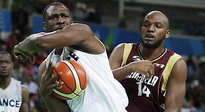 Σαρωτική η Γαλλία, σκόρπισε τη Βενεζουέλα (pics)