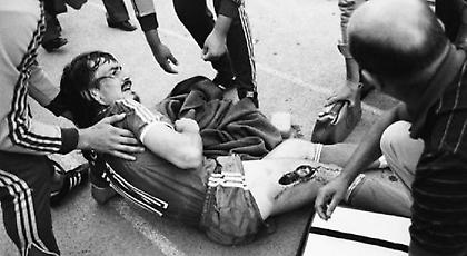 Ο ανατριχιαστικός τραυματισμός του Λίνεν και τα «πυρά» στον Ρεχάγκελ (video)