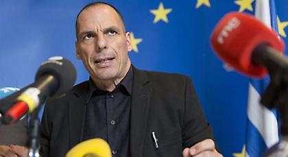 Βαρουφάκης: «Ο Τσίπρας υπέγραψε συμφωνίες που προέβλεπαν τα αντίθετα που θέλαμε»