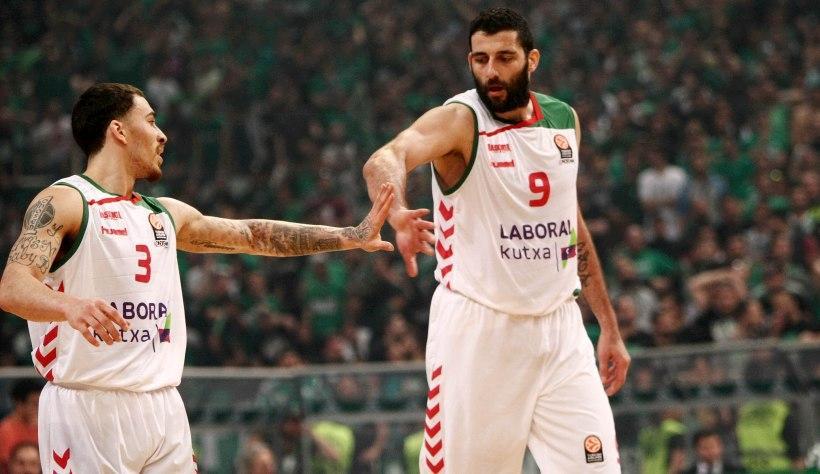 Έφτασε Ελλάδα ο Τζέιμς (pic)