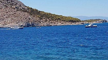 Οι πρώτες φωτογραφίες από τη ναυτική τραγωδία στην Αίγινα