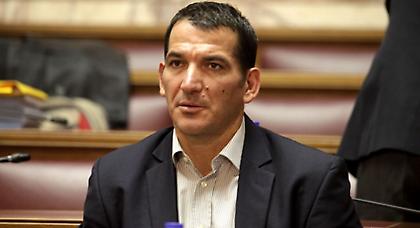 Ανοίκεια επίθεση της Αυγής στον Πύρρο Δήμα και οργισμένη απάντηση του Ολυμπιονίκη