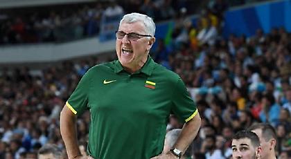 Καζλάουσκας: «Ρωτήστε την ομοσπονδία»