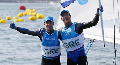 Και… χάλκινο στα πανιά τους!