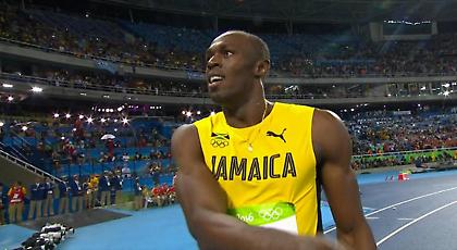 Πανηγυρίζει ως άλλος... ΛεΜπρόν ο Μπολτ (video)