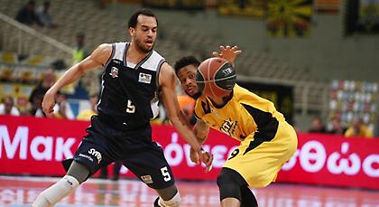 Πρώην παίκτης του Αρκαδικού στις προπονήσεις των Γουόριορς!