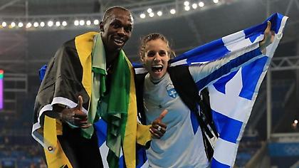 Ιστορική φωτογραφία: Η Στεφανίδη και ο Μπολτ ποζάρουν στον φακό!