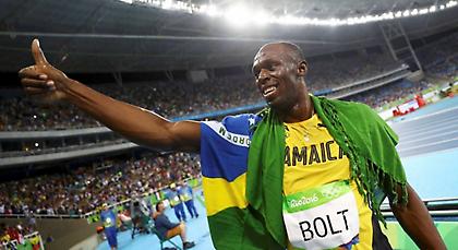 Ο Μπολτ ξεπέρασε ένα τσιτάχ, τον Σούπερμαν και το… Falcon από το Star Wars! (video)