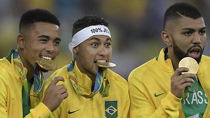 Επιτέλους, κύπελλο για Βραζιλία (video)