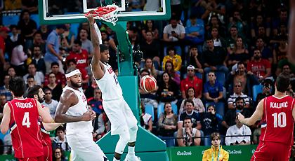 Σερβία-ΗΠΑ : Η φαντασία εναντίον του θεάματος! (vids)