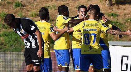 Εύκολη νίκη για την Αρούκα