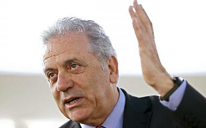 Αβραμόπουλος: Πρόστιμο 250.000 ευρώ για κάθε πρόσφυγα που αρνείται να δεχτεί ένα κράτος