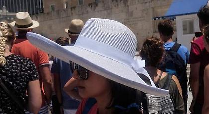 Ψυχρολουσία από τα στοιχεία για τον Τουρισμό -Τρύπα 100 εκατ. ευρώ στις εισπράξεις