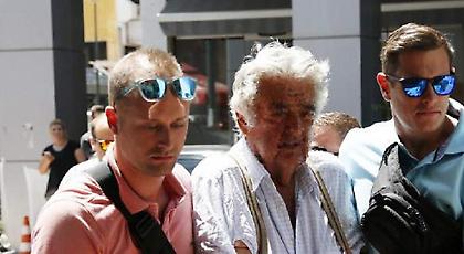 Αίγινα: Ο γιατρός που ανανέωσε την άδεια στον 77χρονο δίνει πιστοποιητικά εξ αποστάσεως