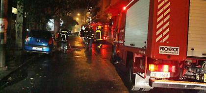 Εμπρηστική επίθεση από αγνώστους σε κτίριο στα Εξάρχεια