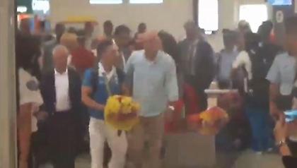 Αποθεώθηκε ο Πετρούνιας (video)