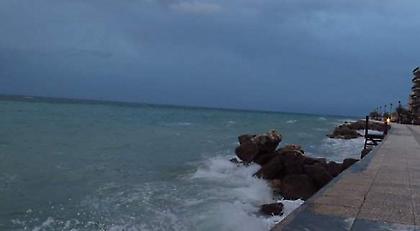 Μουντός ο καιρός την Παρασκευή - Σε ποιες περιοχές θα βρέξει