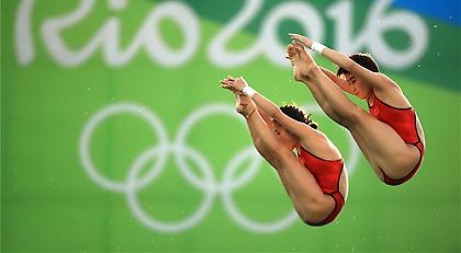 «Χρυσές» βουτιές made in China