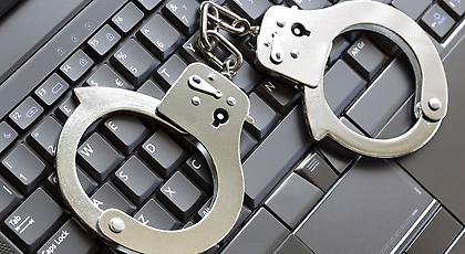 Συνελήφθη 48χρονος στην Αθήνα για κατοχή σκληρού υλικού παιδικής πορνογραφίας