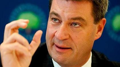 Μαζική απέλαση προσφύγων από τη Γερμανία, ζητά ο Βαυαρός ΥΠΟΙΚ