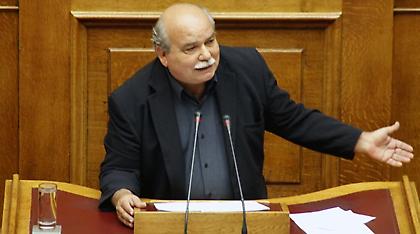 Βούτσης: «Ωμή παρέμβαση στο εσωτερικό της χώρας» η επιστολή Κομισιόν για τον Γεωργίου