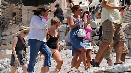 Αλλάζει η διαδικασία έκδοσης εισιτηρίων για γκρουπ τουριστών στην Ακρόπολη