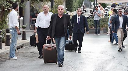 «Πληρώνουμε λύτρα για να λειτουργούν τα κανάλια με την ελευθερία μίας σύγχρονης δημοκρατίας»