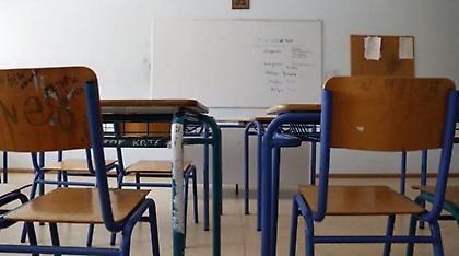 Γκάφα της κυβέρνησης απειλεί να αφήσει χωρίς σύνταξη χιλιάδες εκπαιδευτικούς