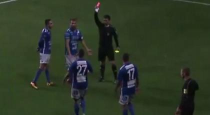 Αποβλήθηκε επειδή αποθέωσε... τον εαυτό του! (vid)