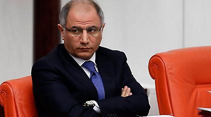 Τουρκία: Παραιτήθηκε ο υπουργός Εσωτερικών