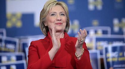 Χίλαρι Κλίντον: Τα πανάκριβα ιδιωτικά γεύματα και οι συνεισφορές-ρεκόρ των 140 εκατ. δολαρίων