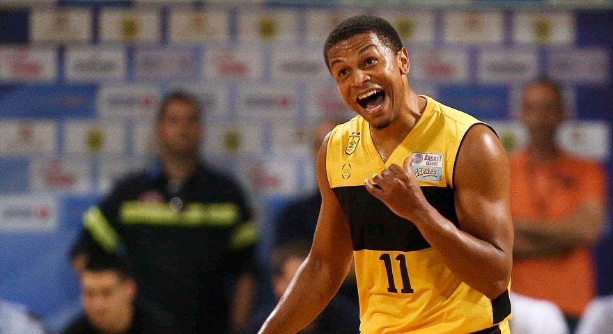 Ο Γουότερς επισκέφτηκε τα γραφεία του Άρη