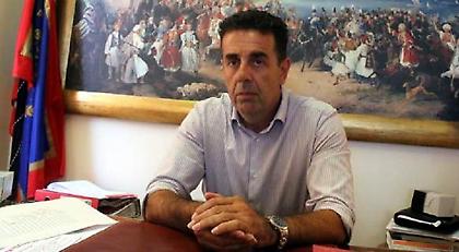 Ναύπλιο: Ο δήμαρχος διέγραψε δύο συμβούλους που έπλητταν το κύρος του